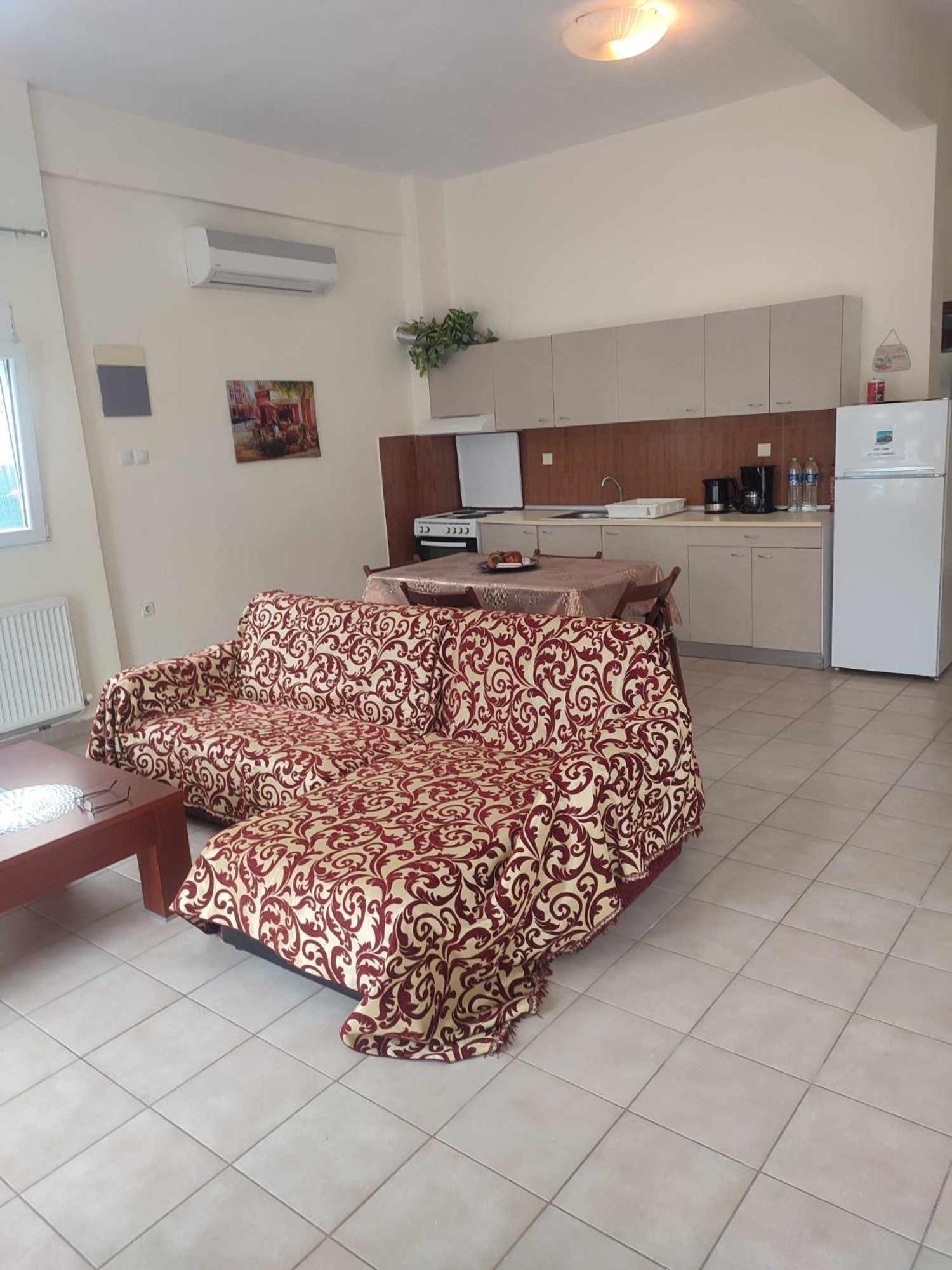 Beautiful Apartment Anais Near The Sea Agia Triada  Bagian luar foto